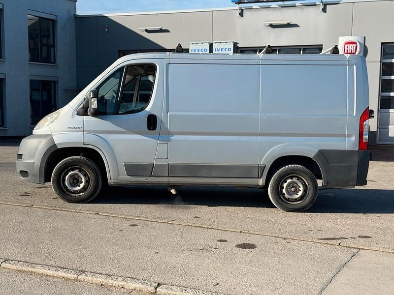 Occasion Peugeot Boxer 101 ch (74 kW) 2009 Gris Van