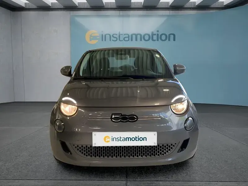 Gebraucht Fiat 500e 86 kW (118 PS) 2024 Grau Kleinwagen