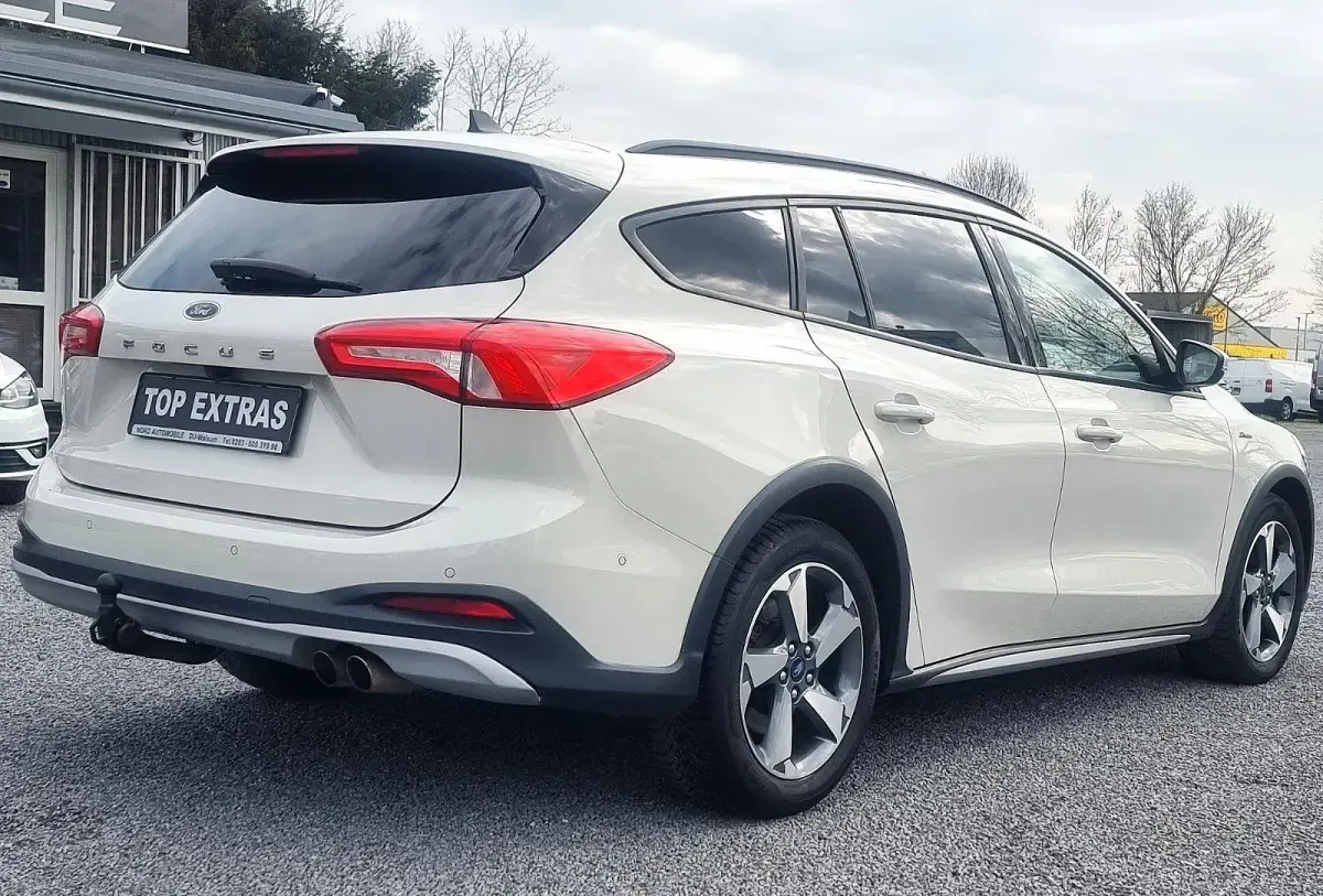 Używany Ford Focus Active 150 KM (110 kW) 2020 Biały Kombi