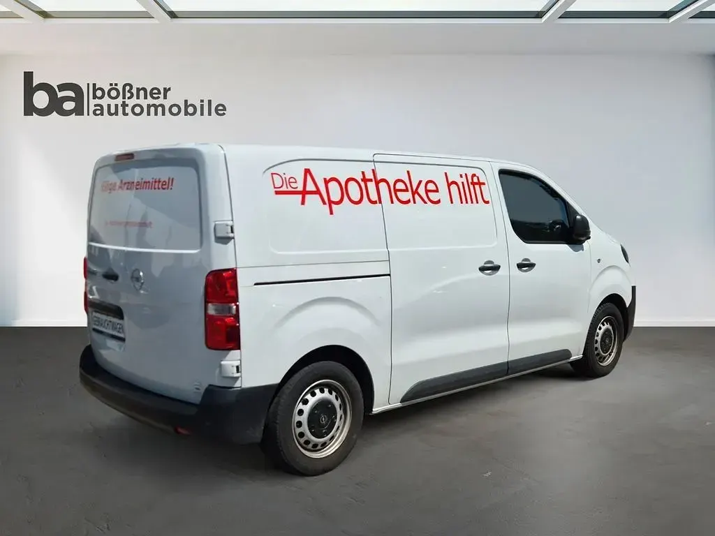 Gebraucht Opel Vivaro-e Combi Edition 120 PS (88 kW) 2024 Kaolinweiß Van / Kleinbus