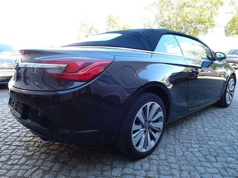 Gebraucht Opel Cascada Innovation 194 PS (142 kW) 2014 Schwarz Cabrio
