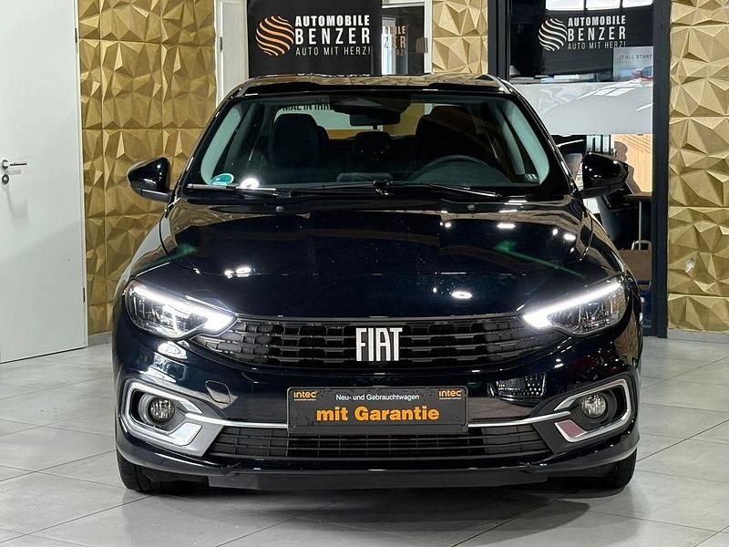 Gebraucht Fiat Tipo Urban 131 PS (96 kW) 2025 Schwarz Limousine