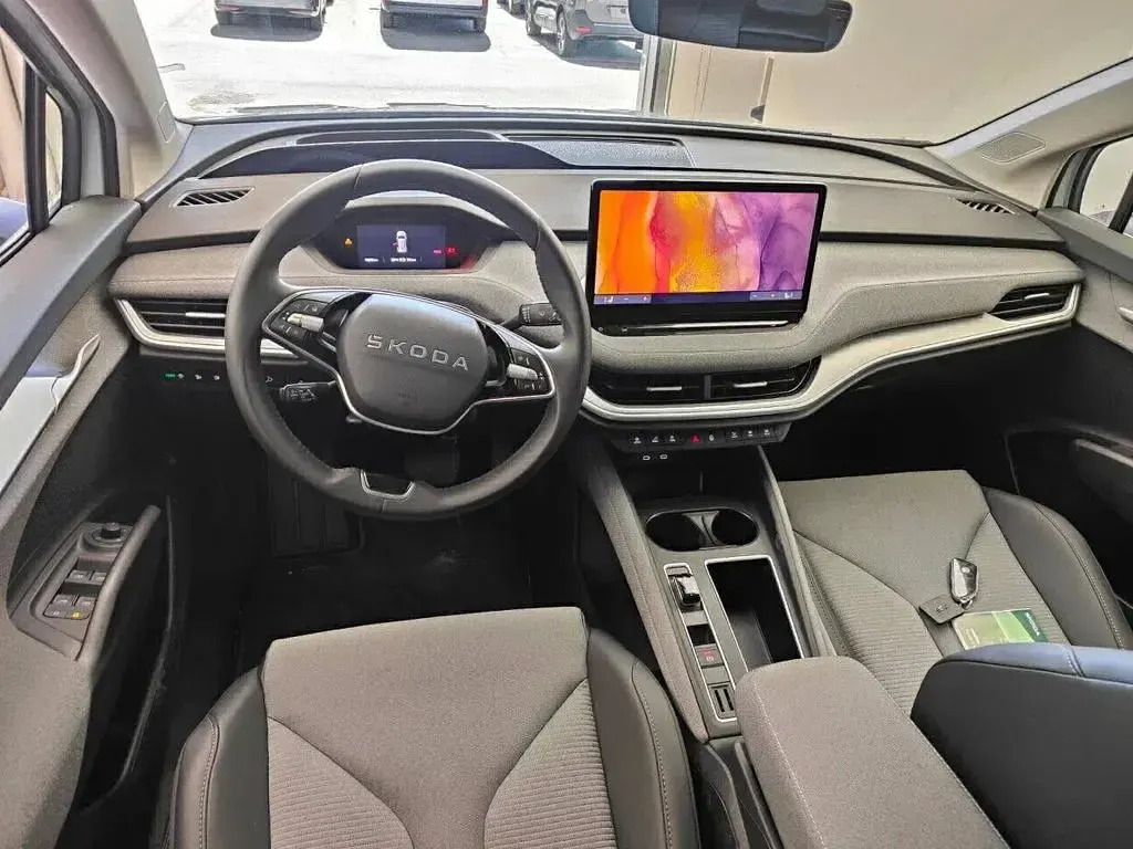 Gebraucht Skoda Enyaq iV 210 kW (286 PS) 2025 Weiß SUV