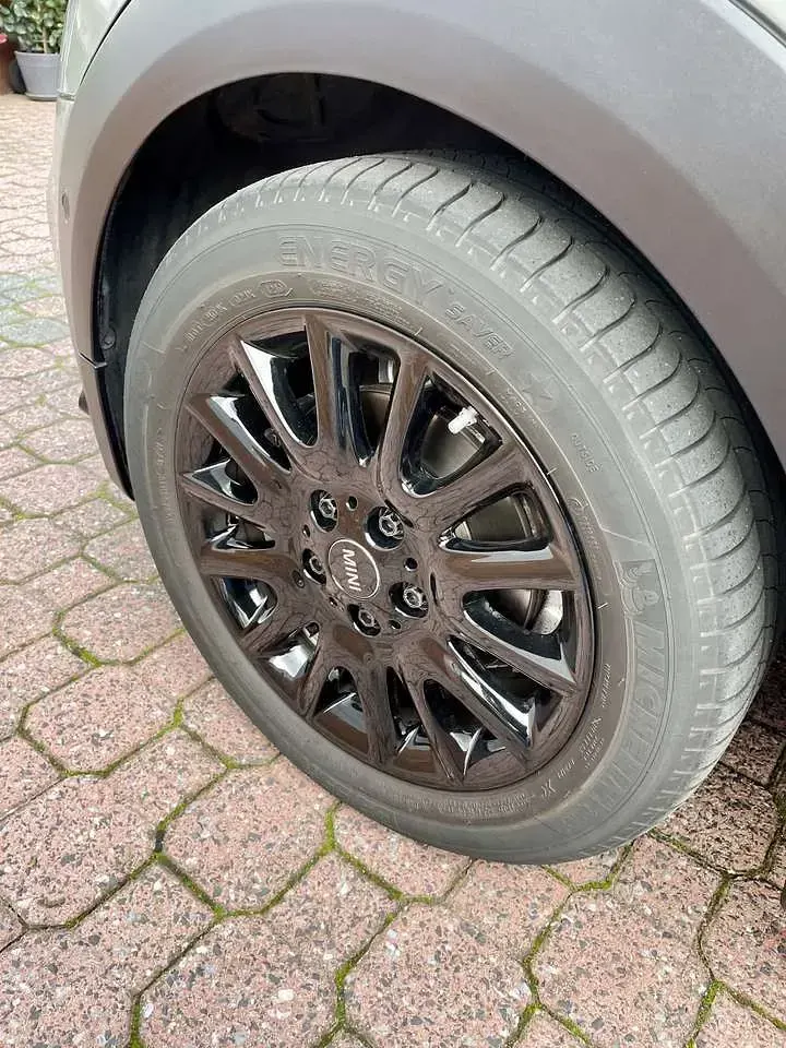 Gebraucht Mini Cooper 136 PS (100 kW) 2019 Grau Kleinwagen