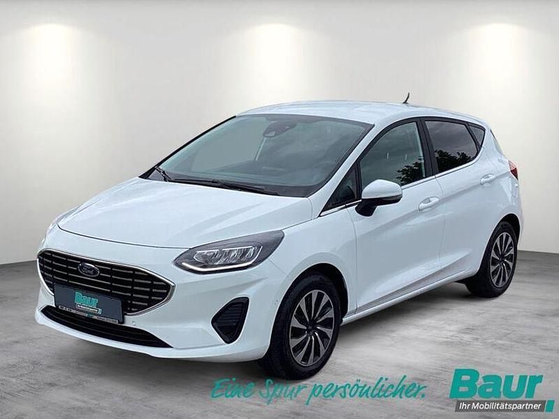 Gebraucht Ford Fiesta Titanium 101 PS (74 kW) 2023 Weiß Kleinwagen