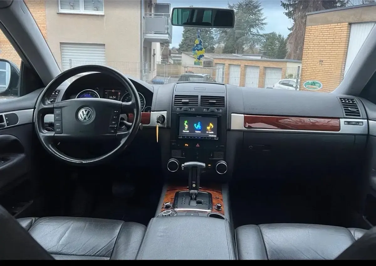 Gebraucht VW Touareg 220 PS (161 kW) 2003 Schwarz SUV