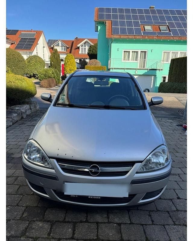 Gebraucht Opel Corsa 75 PS (55 kW) 2004 Silber Limousine
