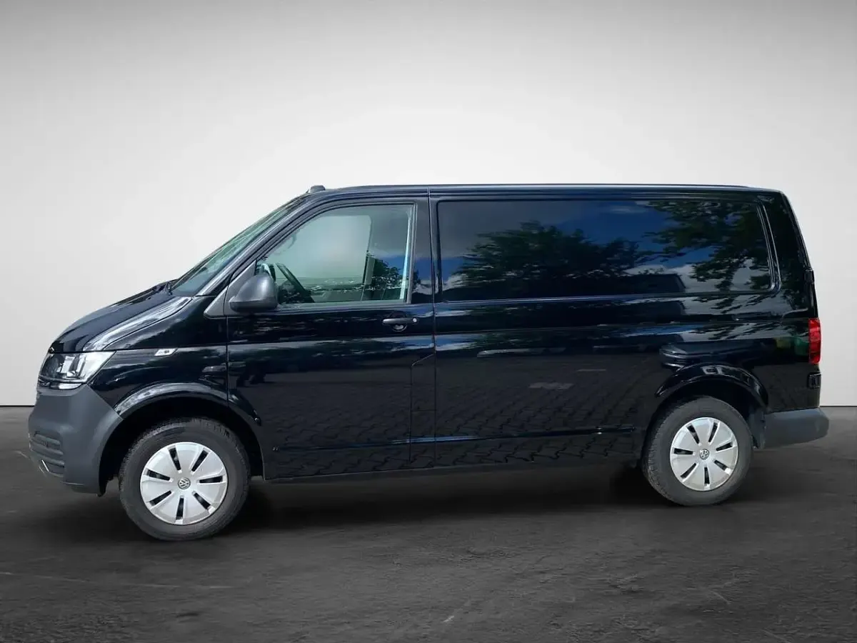 Gebraucht VW T6.1 110 PS (80 kW) 2021 Schwarz Van