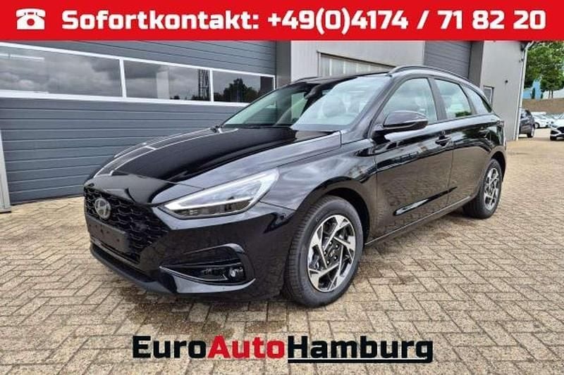 Abyss black Neu 2025 Hyundai i30 Kombi | 23.090 € (Guter Preis) - Bild 1/4