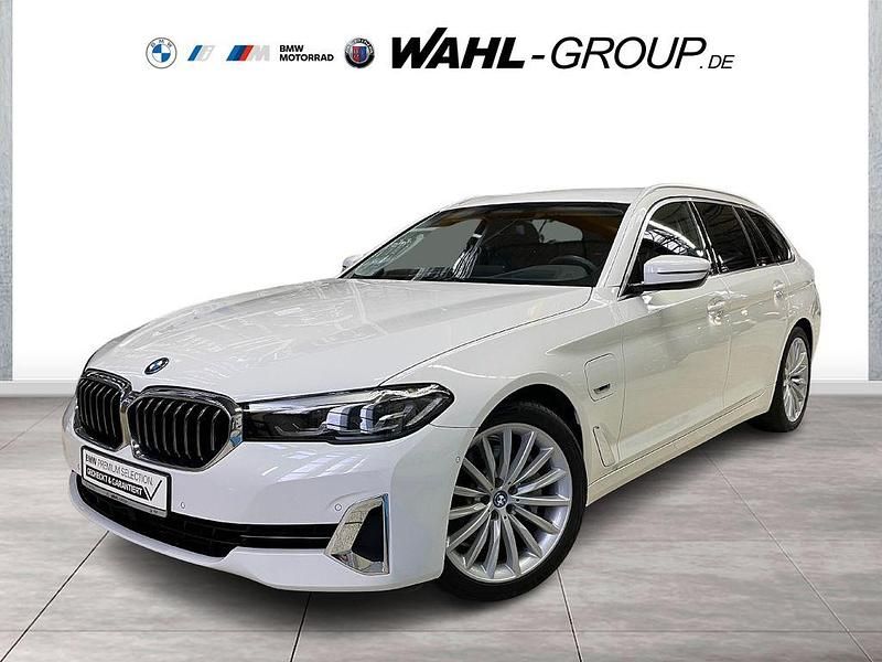 Gebraucht BMW 530e Luxury Line 292 PS (214 kW) 2022 Weiß Kombi