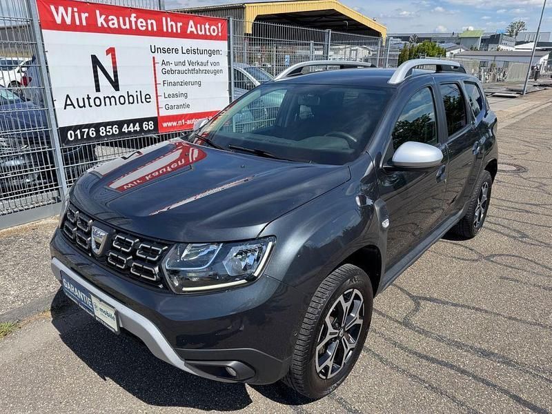 Grau Gebraucht 2019 Dacia Duster Anniversary SUV | 11.490 € (Fairer Preis) - Bild 1/4