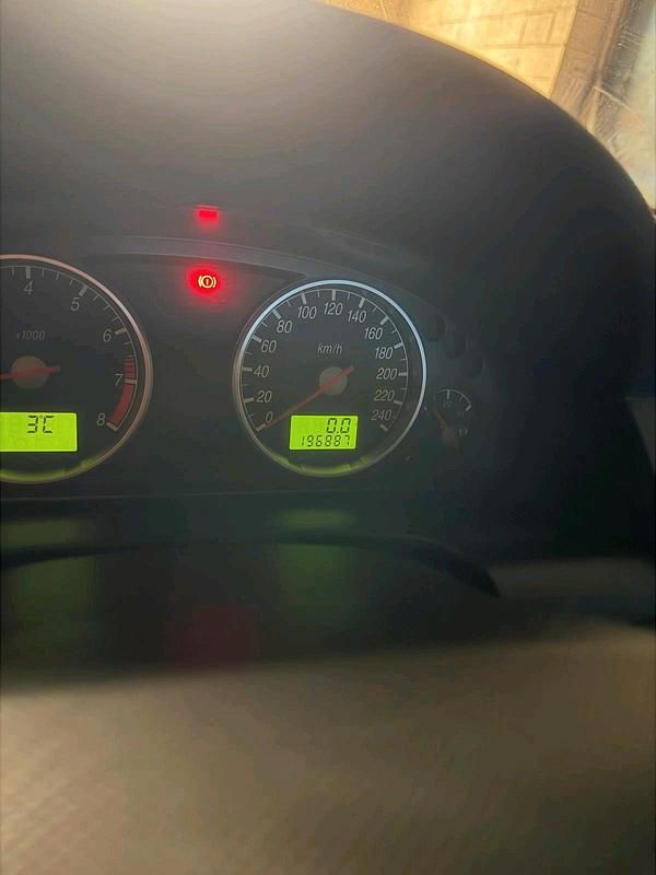 Gebraucht Ford Mondeo 146 PS (107 kW) 2002 Blau Limousine