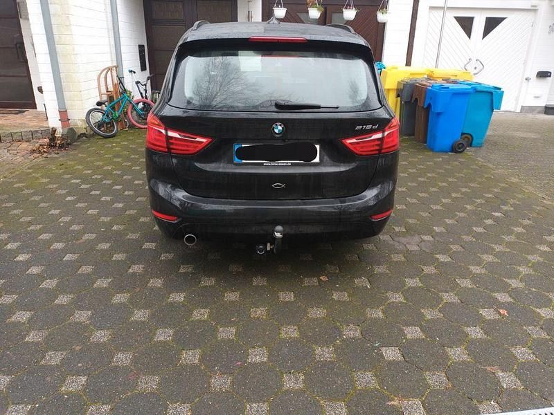 Gebraucht BMW 216 Gran Tourer 116 PS (85 kW) 2017 Schwarz Van / Kleinbus