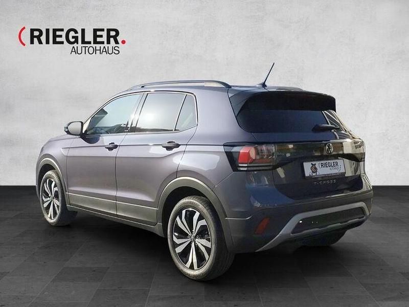 Neu VW T-Cross Life 150 PS (110 kW) 2026 Grau SUV