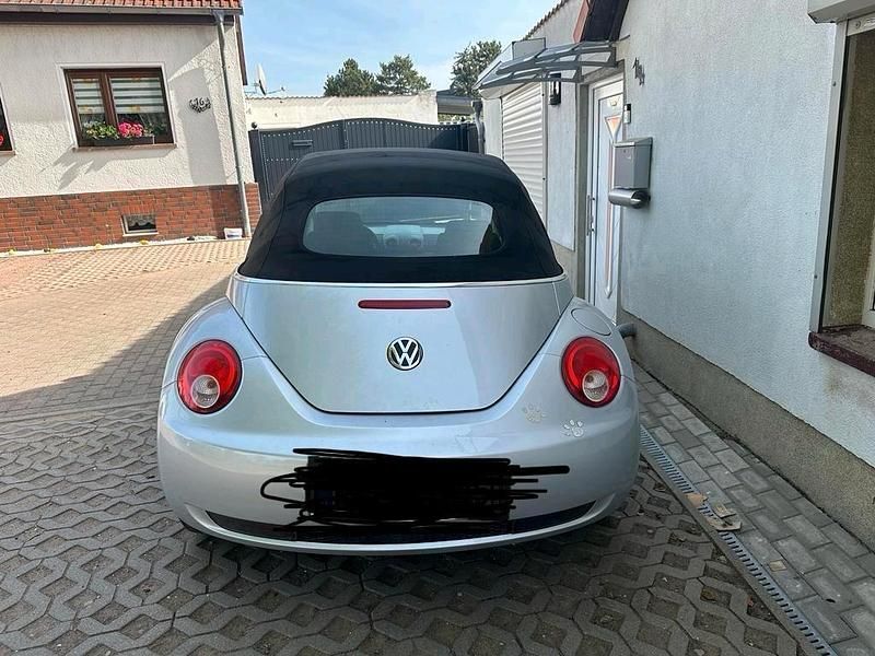 Gebraucht VW New Beetle 75 PS (55 kW) 2007 Silber Kleinwagen