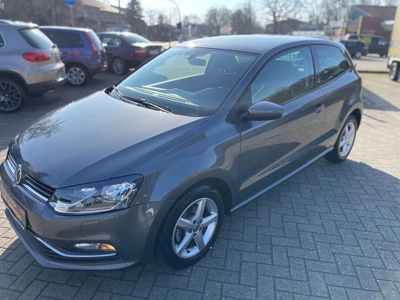 Gebraucht VW Polo Sound 90 PS (66 kW) 2017 Grau