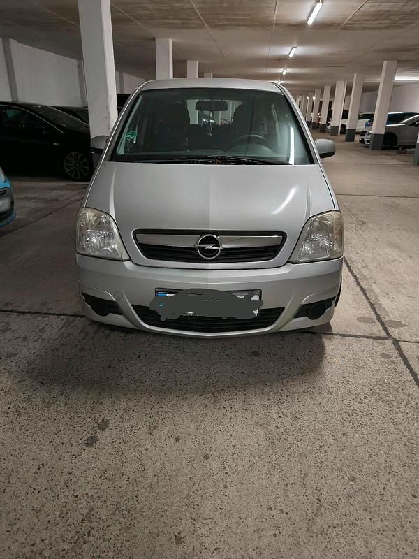 Gebraucht Opel Meriva 90 PS (66 kW) 2006 Silber Van / Kleinbus