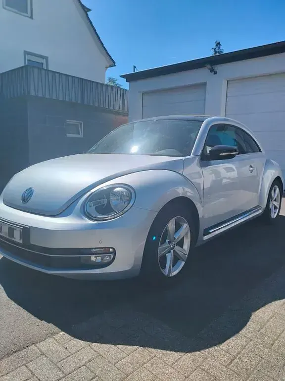 Gebraucht VW Beetle Sport 200 PS (147 kW) 2012 Silber Kleinwagen