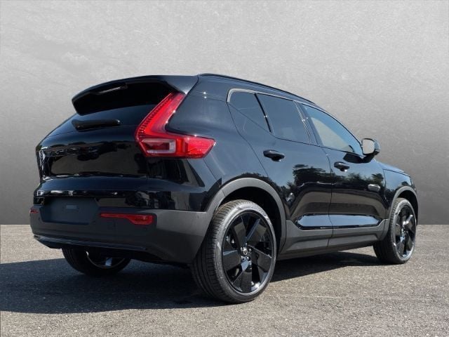 Gebraucht Volvo EX40 Ultra 185 kW (252 PS) 2024 Schwarz SUV