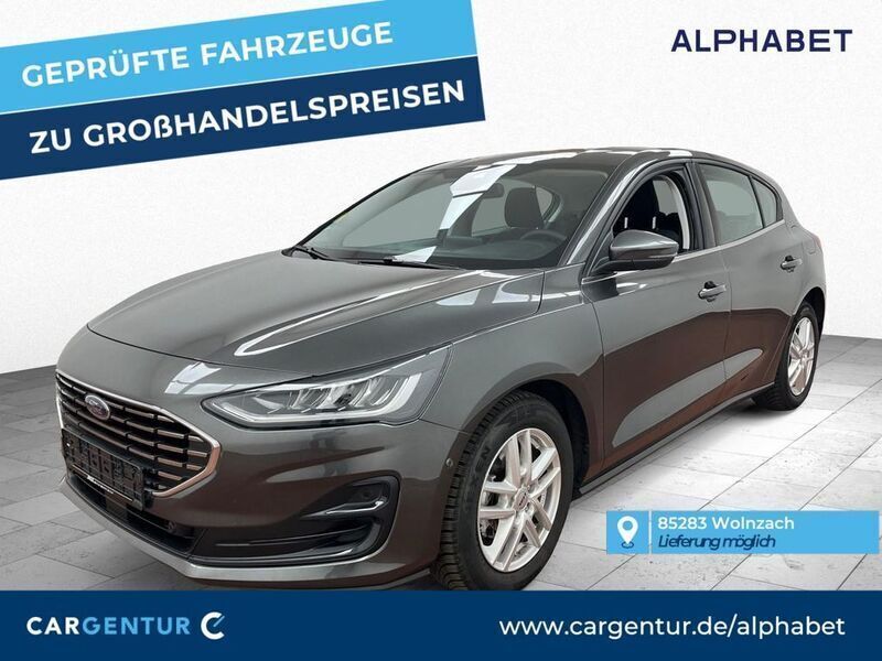 Magnetic grau Gebraucht 2023 Ford Focus Titanium Limousine | 20.490 € (Superpreis) - Bild 1/2