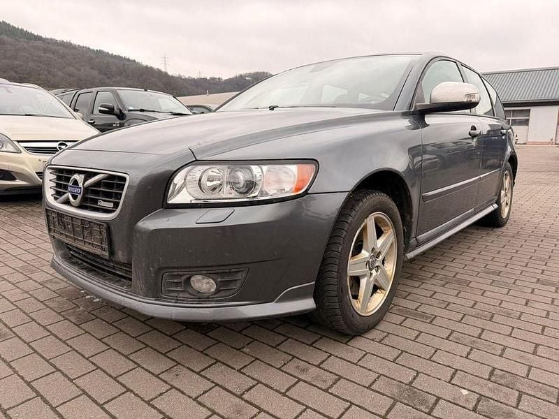 Gebraucht Volvo V50 R-Design Pro 150 PS (110 kW) 2011 Grau Kombi