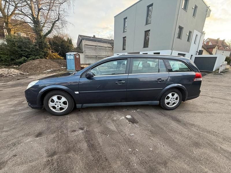 Gebraucht Opel Vectra 140 PS (102 kW) 2008 Grau Kombi