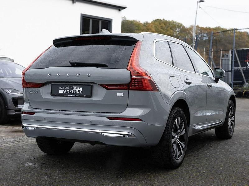 Gebraucht Volvo XC60 Core 398 PS (292 kW) 2023 Grau SUV