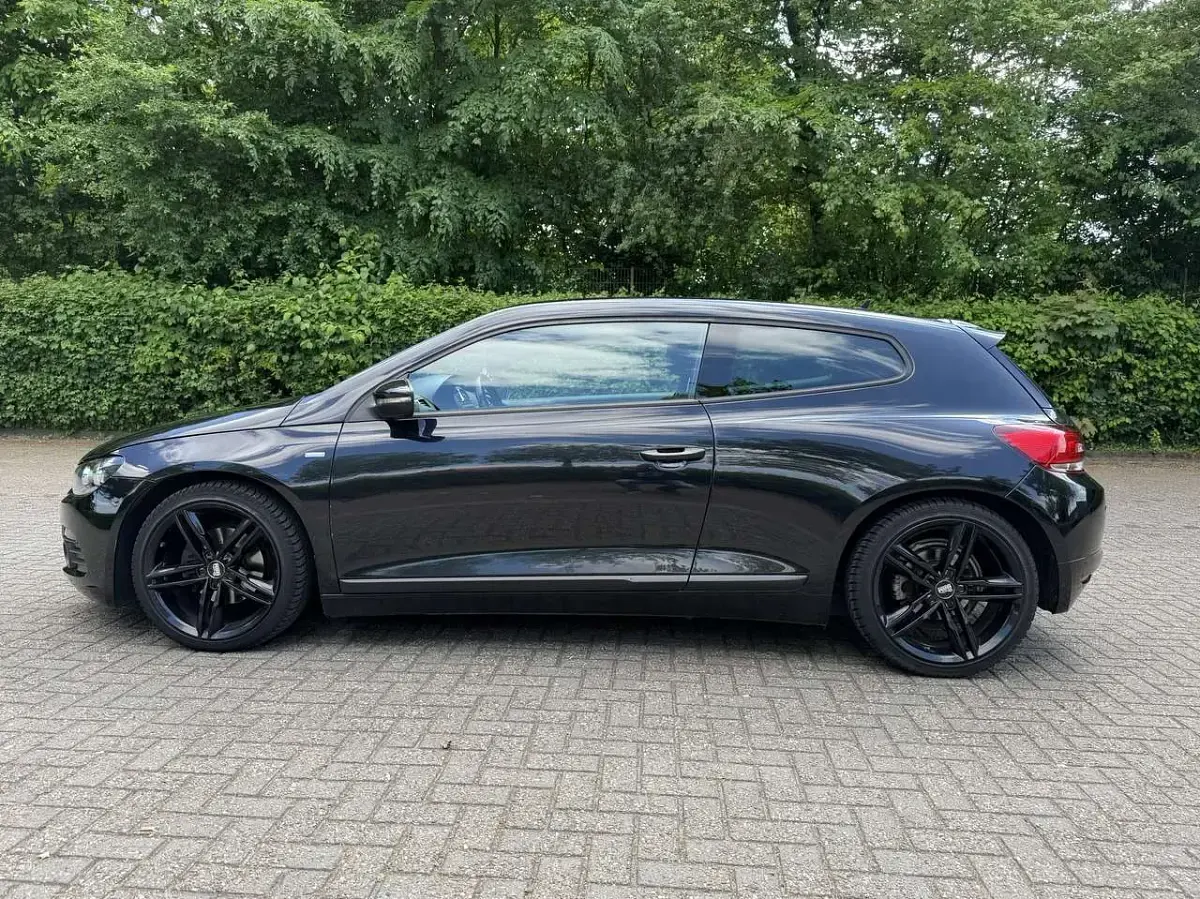 Gebraucht VW Scirocco Match 140 PS (102 kW) 2012 Schwarz Coupé