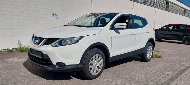 Weiß Gebraucht 2016 Nissan Qashqai SUV | 6.799 € (Superpreis) - Bild 1/4