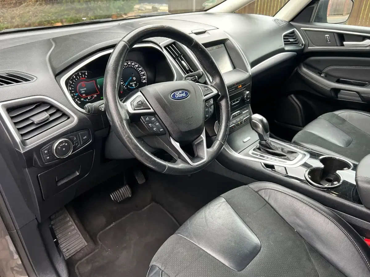 Occasion Ford S-MAX Titanium 150 ch (110 kW) 2016 Gris Monospace