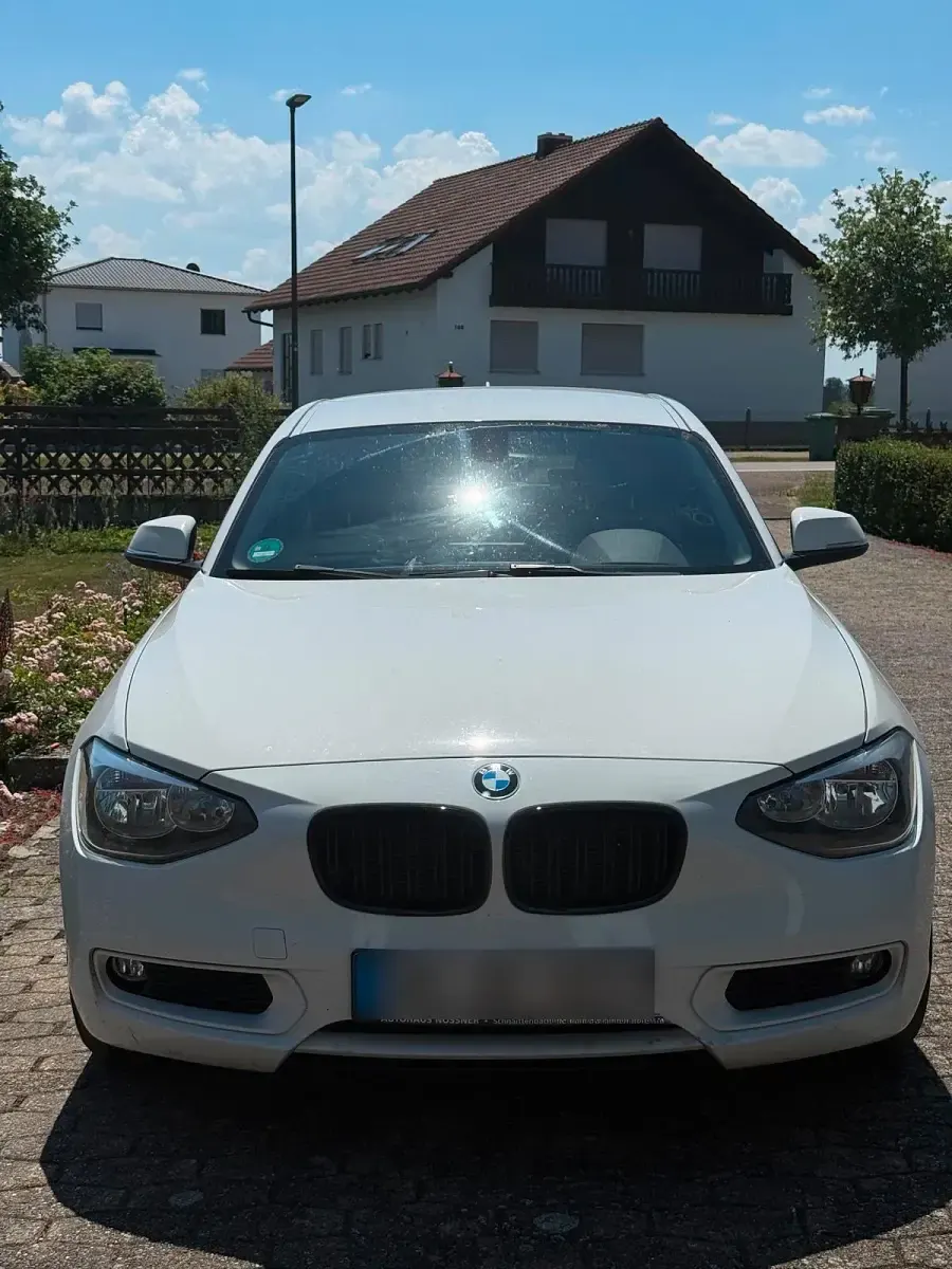 Gebraucht BMW 116 136 PS (100 kW) 2014 Weiß Kleinwagen
