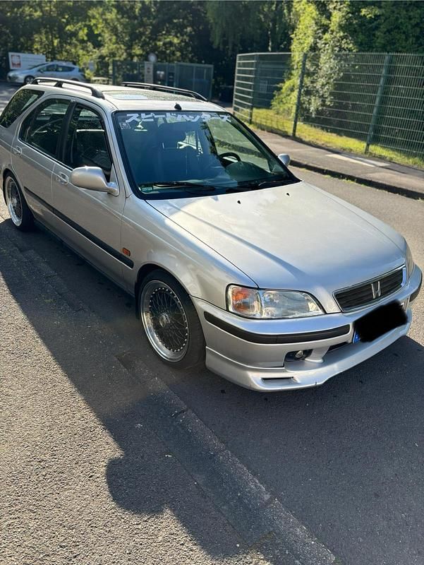 Silber Gebraucht 1998 Honda Civic Kombi | 7.150 € - Bild 1/4