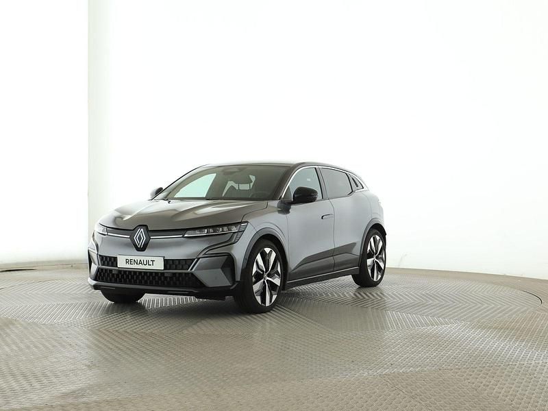 Grau Gebraucht 2022 Renault Mégane Techno Limousine | 24.990 € (Guter Preis) - Bild 1/3