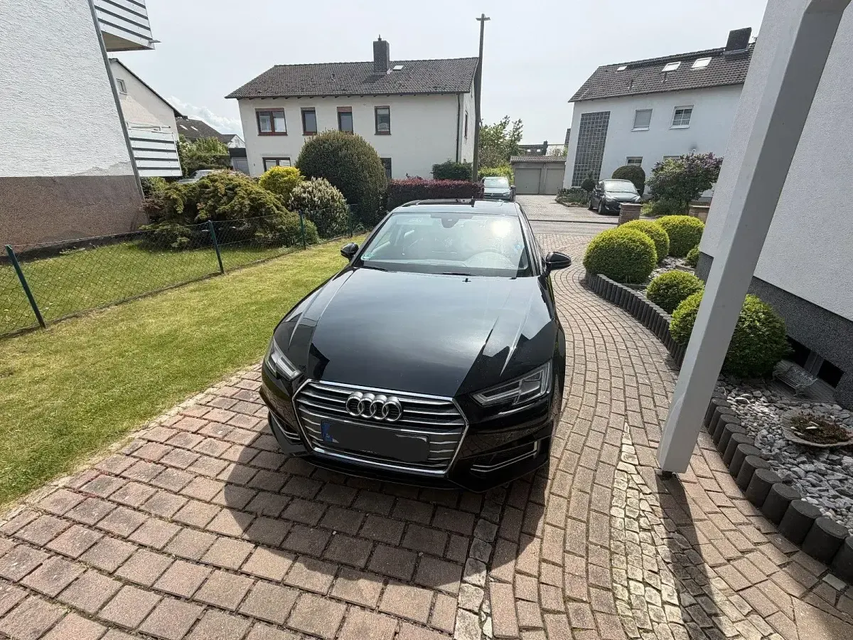 Gebraucht Audi A4 S-Line 150 PS (110 kW) 2017 Schwarz Limousine