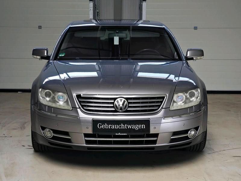 Second-hand VW Phaeton 240 CP (176 kW) 2009 Andere farben Berlinǎ