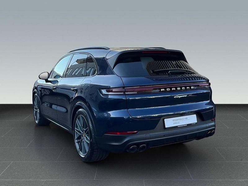 Gebraucht Porsche Cayenne 471 PS (346 kW) 2023 Algarveblaumetallic SUV