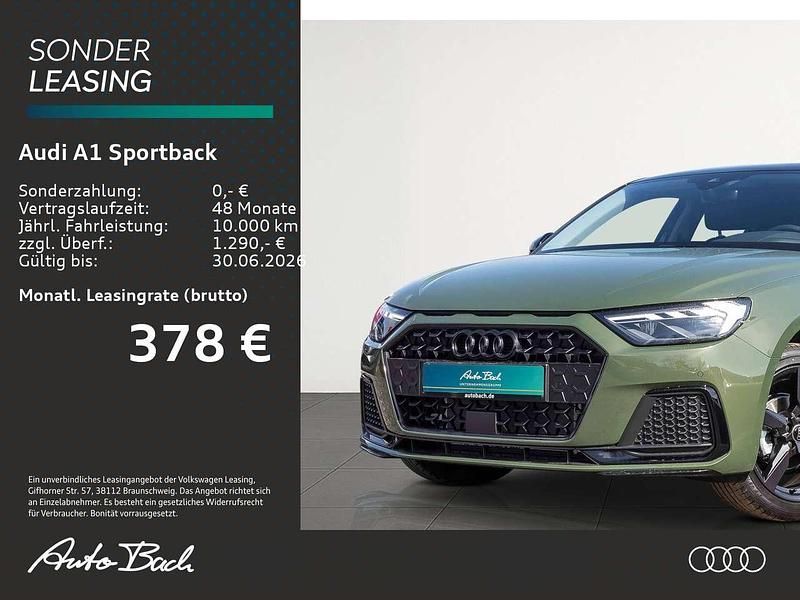 Neu Audi A1 Advanced Plus 95 PS (69 kW) 2026 Distriktgrün metallic mythossc SUV