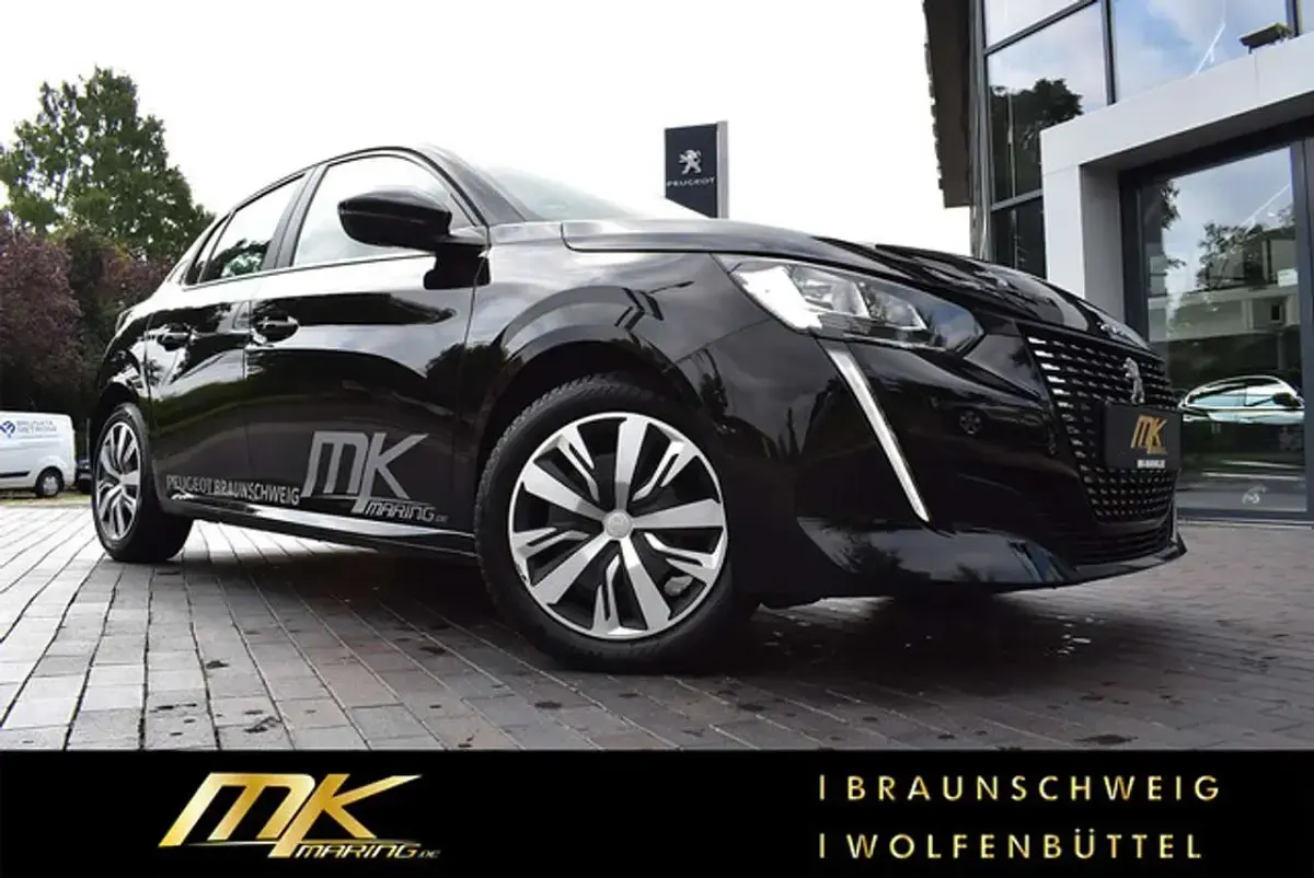 Gebraucht Peugeot 208 Active 75 PS (55 kW) 2020 Schwarz Kleinwagen