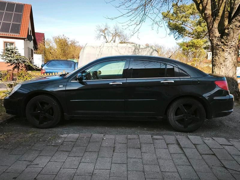 Gebraucht Chrysler Sebring 156 PS (114 kW) 2009 Schwarz Limousine