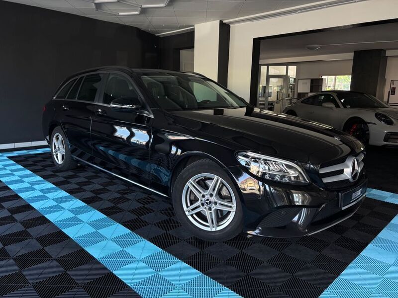 Schwarz Gebraucht 2019 Mercedes C220 Kombi | 14.990 € (Guter Preis) - Bild 1/4