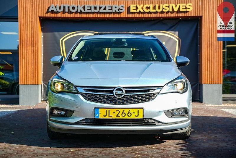 Gebraucht Opel Astra Edition 105 PS (77 kW) 2016 Grau Kombi