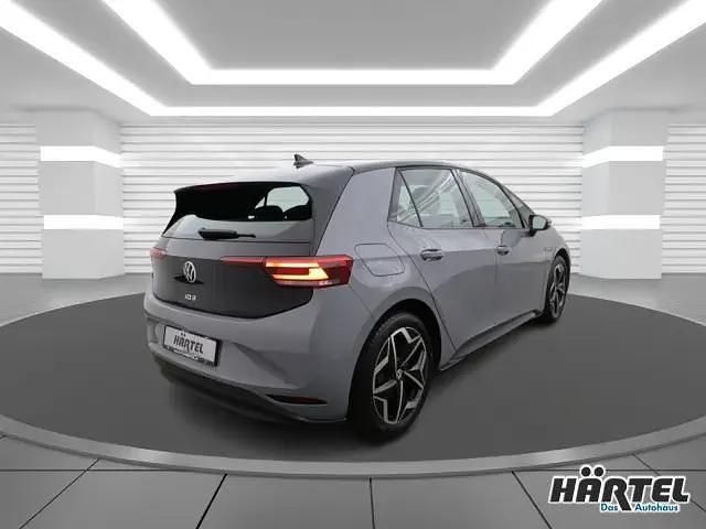 Gebraucht VW ID.3 Pro Performance 150 kW (204 PS) 2022 Mondsteingrau (grey), solid Kleinwagen