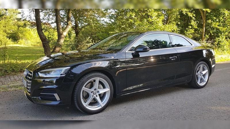 Schwarz Gebraucht 2016 Audi A5 Ambiente Coupé | 27.499 € (Fairer Preis) - Bild 1/4