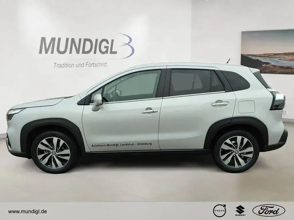 Gebraucht Suzuki SX4 Comfort 129 PS (94 kW) 2024 Silkysilver metallic SUV