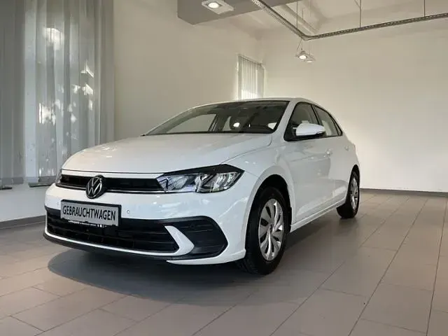 Gebraucht VW Polo Life 80 PS (58 kW) 2023 Pure white Kleinwagen