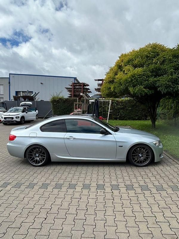 Gebraucht BMW 335 M Performance 326 PS (239 kW) 2011 Silber Coupé