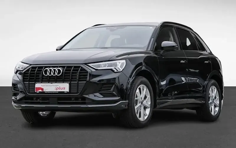 Używany Audi Q3 Advanced 150 KM (110 kW) 2022 Czarny SUV