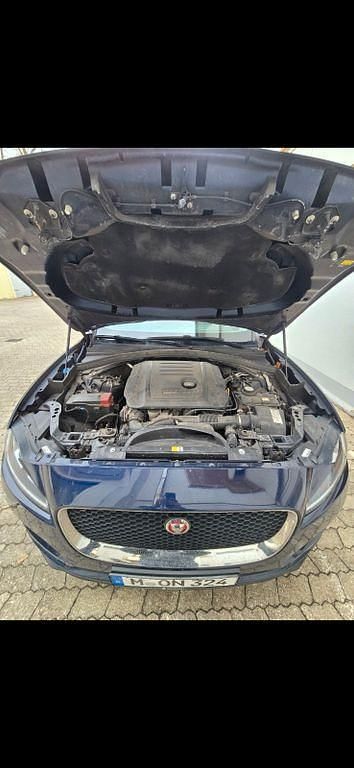 Gebraucht Jaguar F-Pace 179 PS (131 kW) 2019 Blau SUV