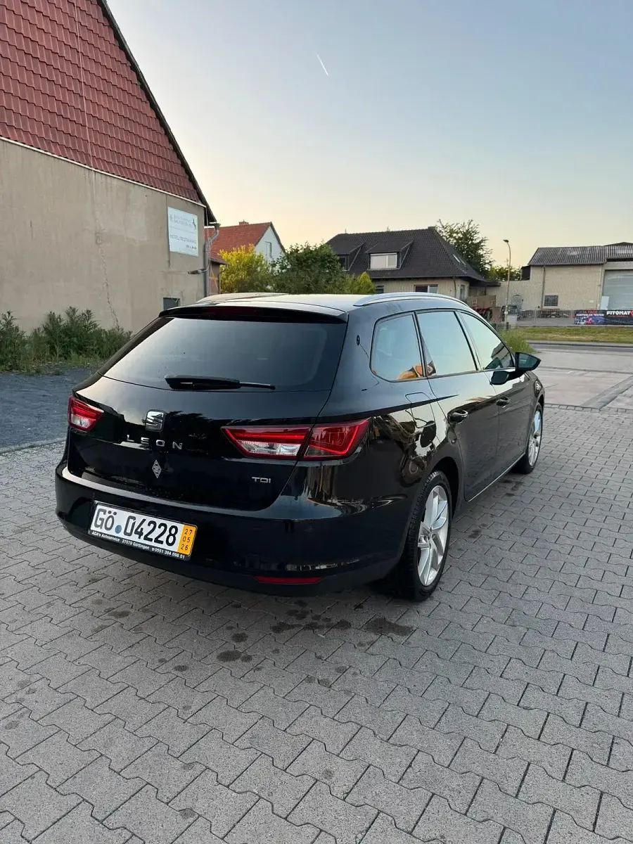 Gebraucht Seat Leon ST 150 PS (110 kW) 2016 Schwarz Kombi