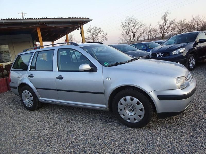Gebraucht VW Golf IV 101 PS (74 kW) 2002 Silber Kombi